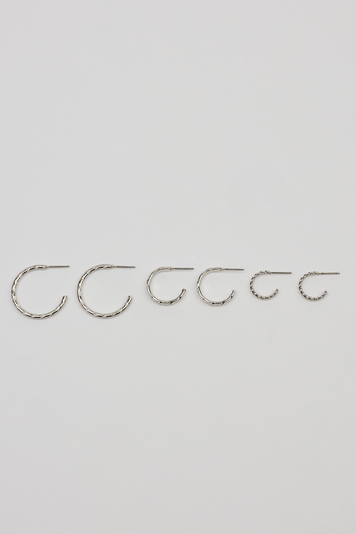 Set of 3 Textured Open Hoop Earrings - Image 3