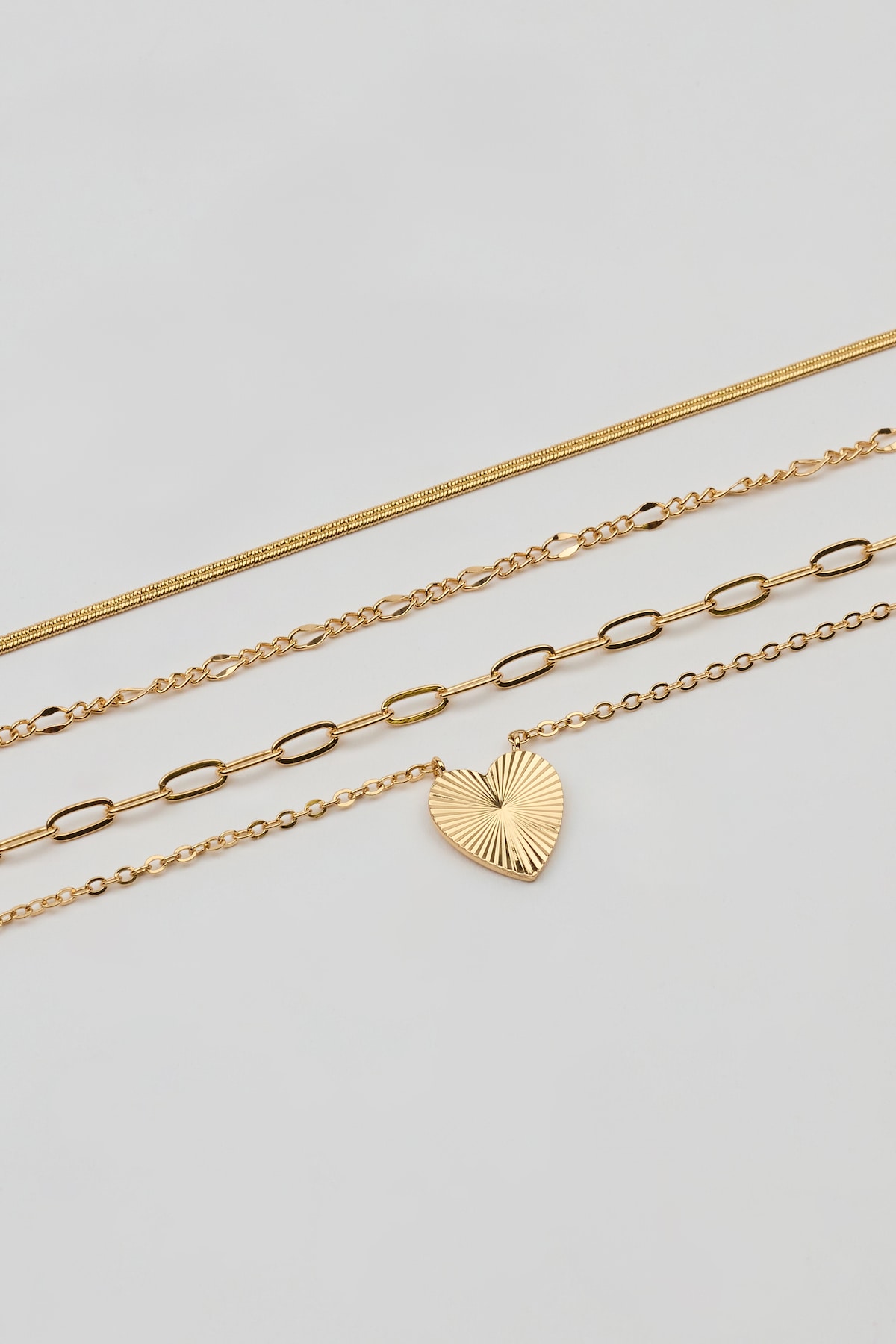 Set of 4 Heart & Chain Necklaces - Image 2