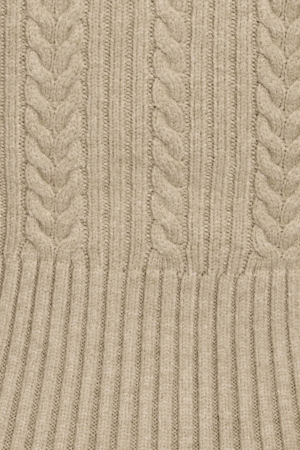Cable Knit Zippy - Image 4